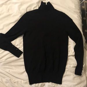 Turtle neck sweater
